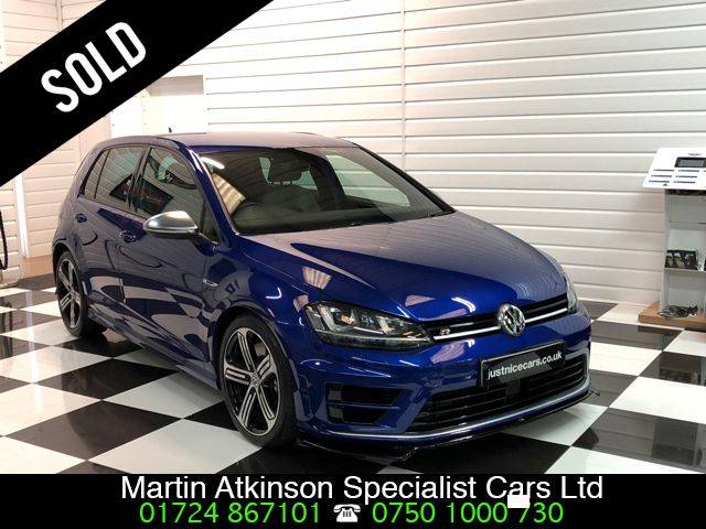 Volkswagen Golf 2.0 TSi R 5dr DSG Auto 300BHP Hatchback Petrol Lapiz Blue