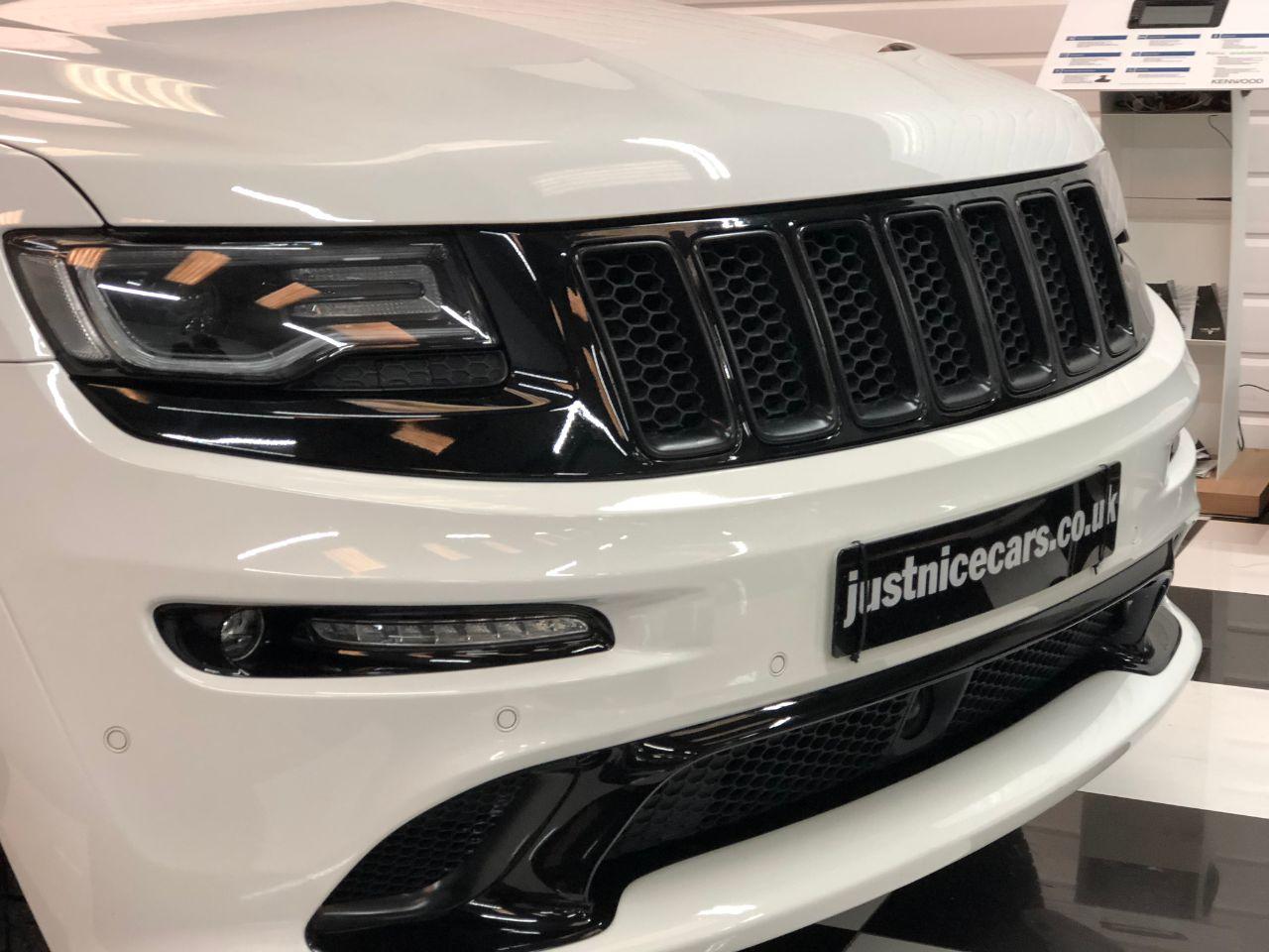 Jeep Grand Cherokee 6.4 V8 HEMI 460BHP SRT 5dr Auto Estate Petrol Bright White