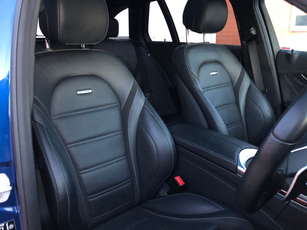 Mercedes-Benz C Class C63 Premium 4.0 V8 5dr Auto Estate Petrol Brillant Blue