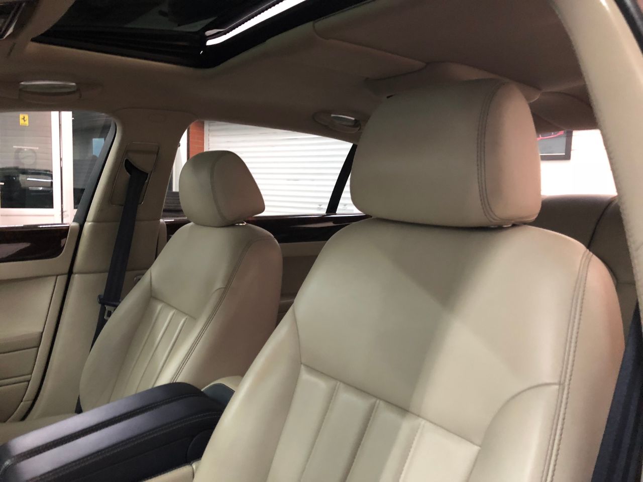 Bentley Continental Flying Spur 6.0 W12 4dr Auto~Sunroof~ Saloon Petrol Dark Sapphire Blue Metallic