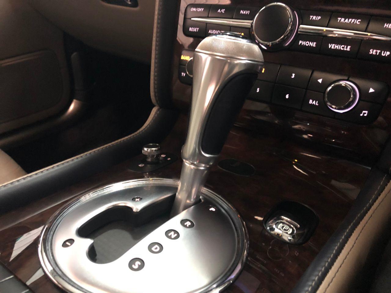Bentley Continental Flying Spur 6.0 W12 4dr Auto~Sunroof~ Saloon Petrol Dark Sapphire Blue Metallic