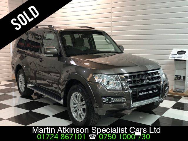 Mitsubishi Shogun 3.2 DI-DC [197] SG3 5dr Auto Estate Diesel Granite Brown Metallic