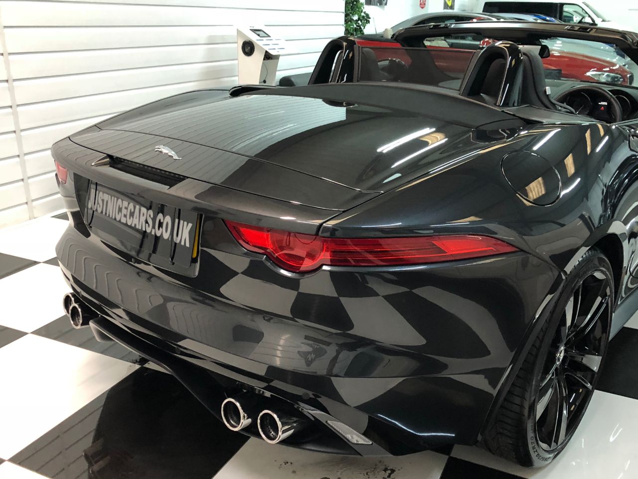 Jaguar F-type 5.0 V8 S Supercharged 2dr Auto 495BHP Convertible Petrol Stratus Grey