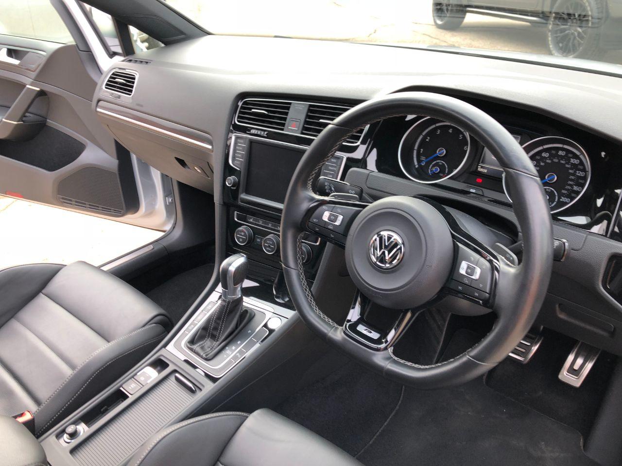 Volkswagen Golf 2.0 TSi R 5dr DSG Auto 300BHP Hatchback Petrol Reflex Silver Metallic