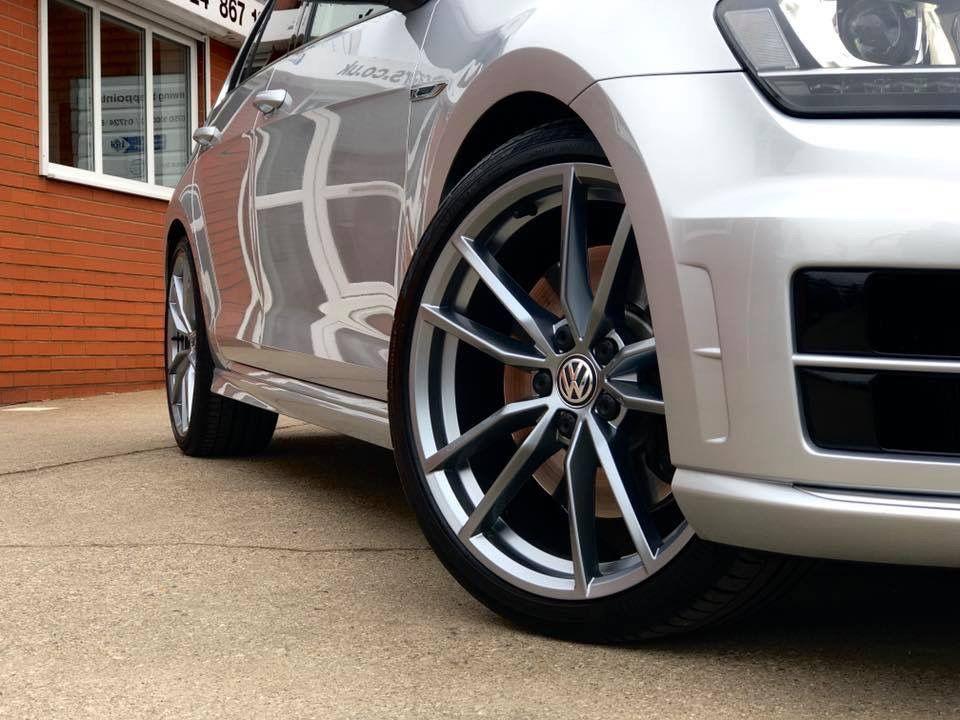 Volkswagen Golf 2.0 TSi R 5dr DSG Auto 300BHP Hatchback Petrol Reflex Silver Metallic