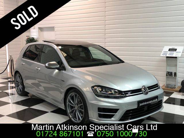 Volkswagen Golf 2.0 TSi R 5dr DSG Auto 300BHP Hatchback Petrol Reflex Silver Metallic