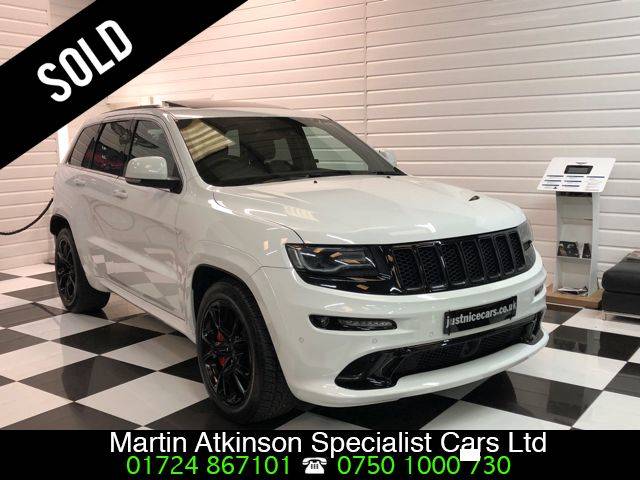 Jeep Grand Cherokee 6.4 V8 HEMI 460BHP SRT 5dr Auto Estate Petrol Bright White