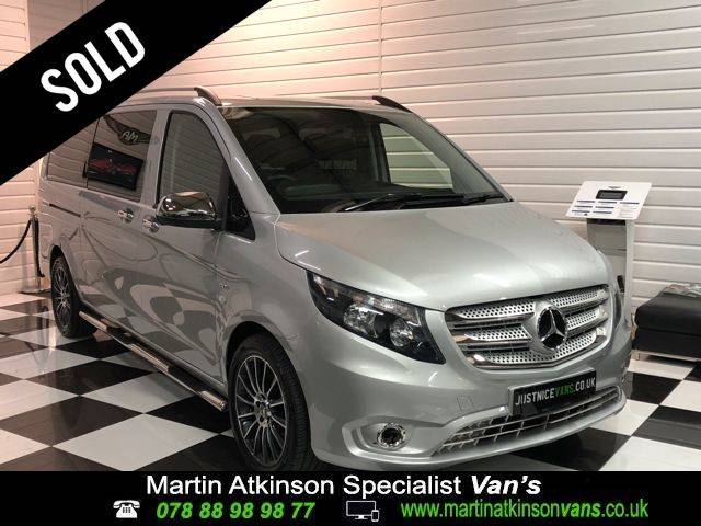 Mercedes-Benz Vito 2.1 Tourer Select 114CDi Auto 9 Seat Minibus Diesel Silver