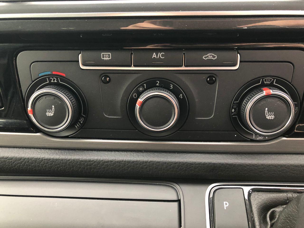 Volkswagen Transporter 2.0 TSi Petrol 204BHP Highline Tailgate Kombi Combi Van Petrol Deep Black Pearl