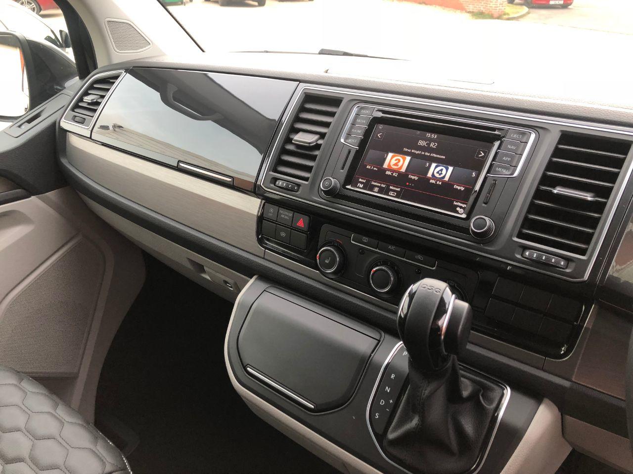 Volkswagen Transporter 2.0 TSi Petrol 204BHP Highline Tailgate Kombi Combi Van Petrol Deep Black Pearl