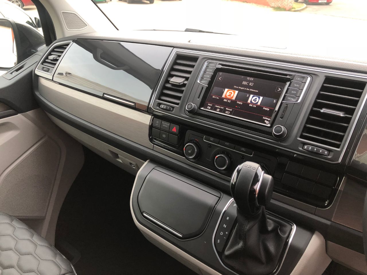 Volkswagen Transporter 2.0 TSi Petrol 204BHP Highline Tailgate Kombi Combi Van Petrol Deep Black Pearl