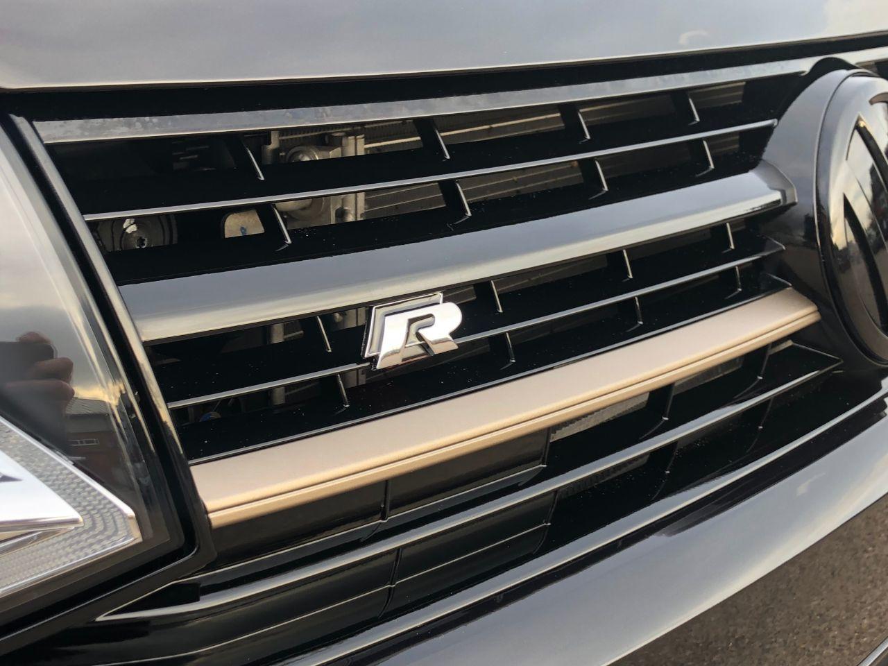 Volkswagen Transporter 2.0 TSi Petrol 204BHP Highline Tailgate Kombi Combi Van Petrol Deep Black Pearl