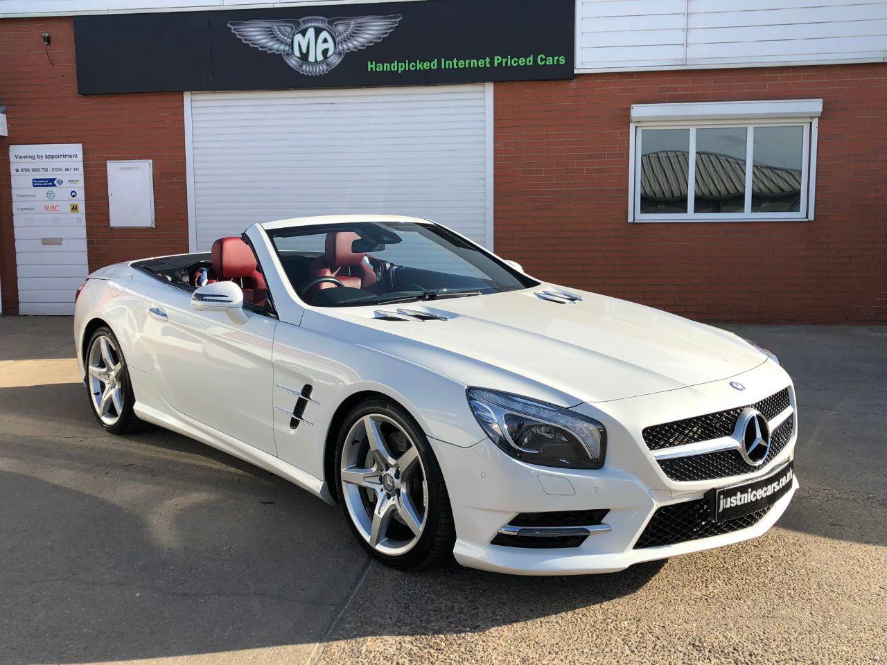 Mercedes-Benz SL Class SL 500 4.7 V8 Auto Convertible Petrol Diamond White Metallic