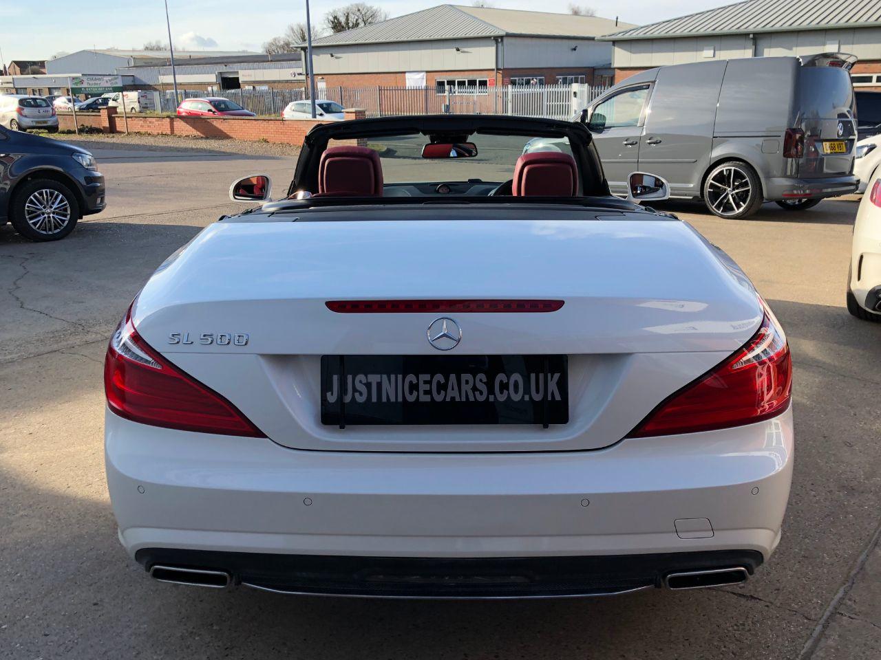 Mercedes-Benz SL Class SL 500 4.7 V8 Auto Convertible Petrol Diamond White Metallic