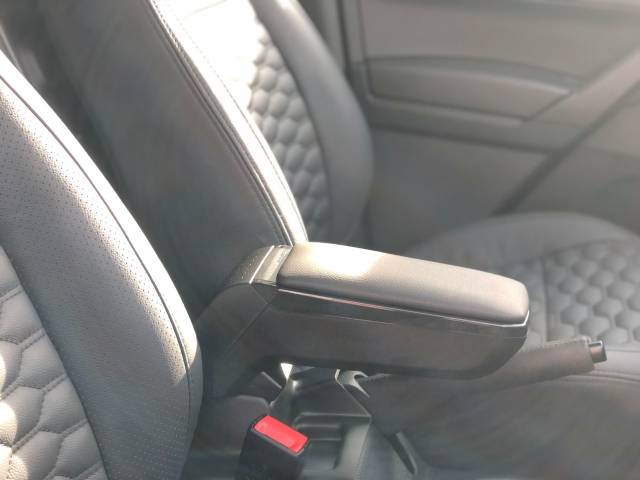 2019 Volkswagen Caddy 2.0 TDi Highline Panel Van~SAT NAV~LEATHER~