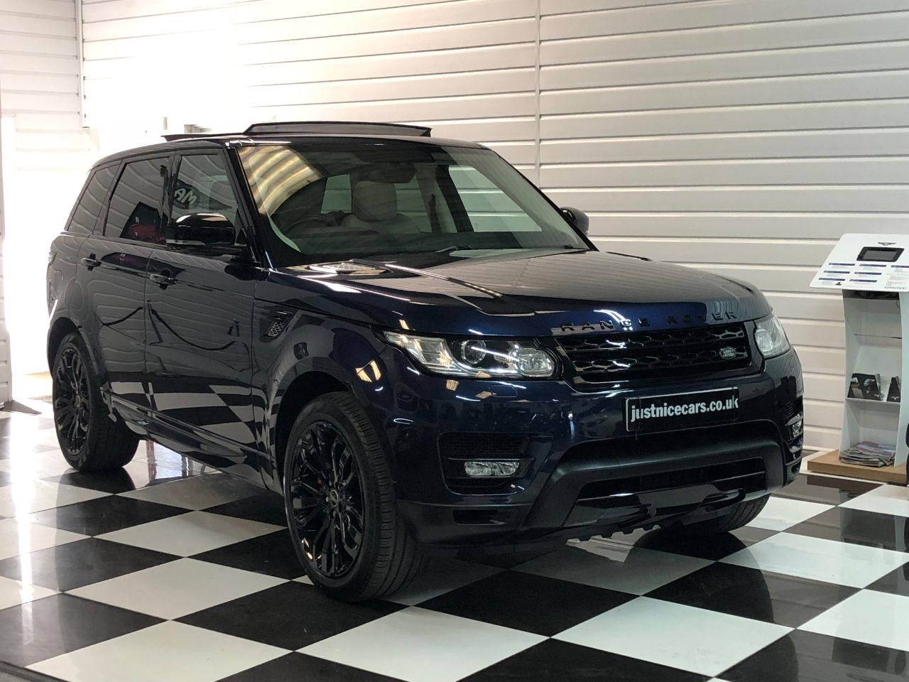 Land Rover Range Rover Sport 3.0 SDV6 HSE Dynamic 5dr Auto Estate Diesel Loire Blue