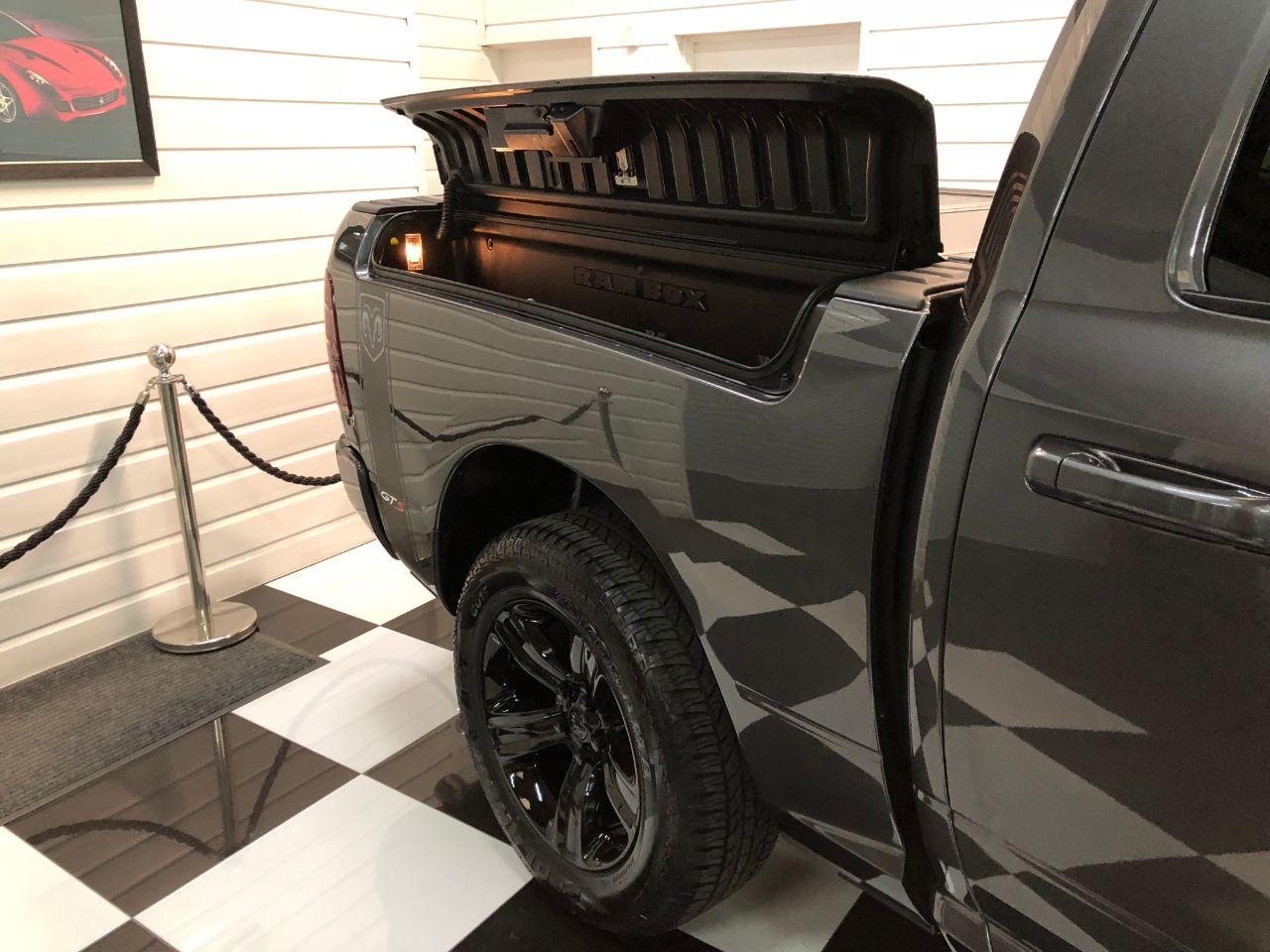Dodge Ram 1500 Laramie 5.7 Hemi V8 LHD Pick Up Petrol Grey