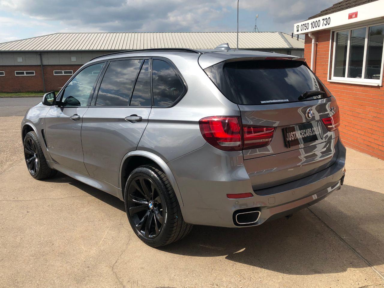 BMW X5 3.0 xDrive40d M Sport 5dr Auto Estate Diesel Space Grey