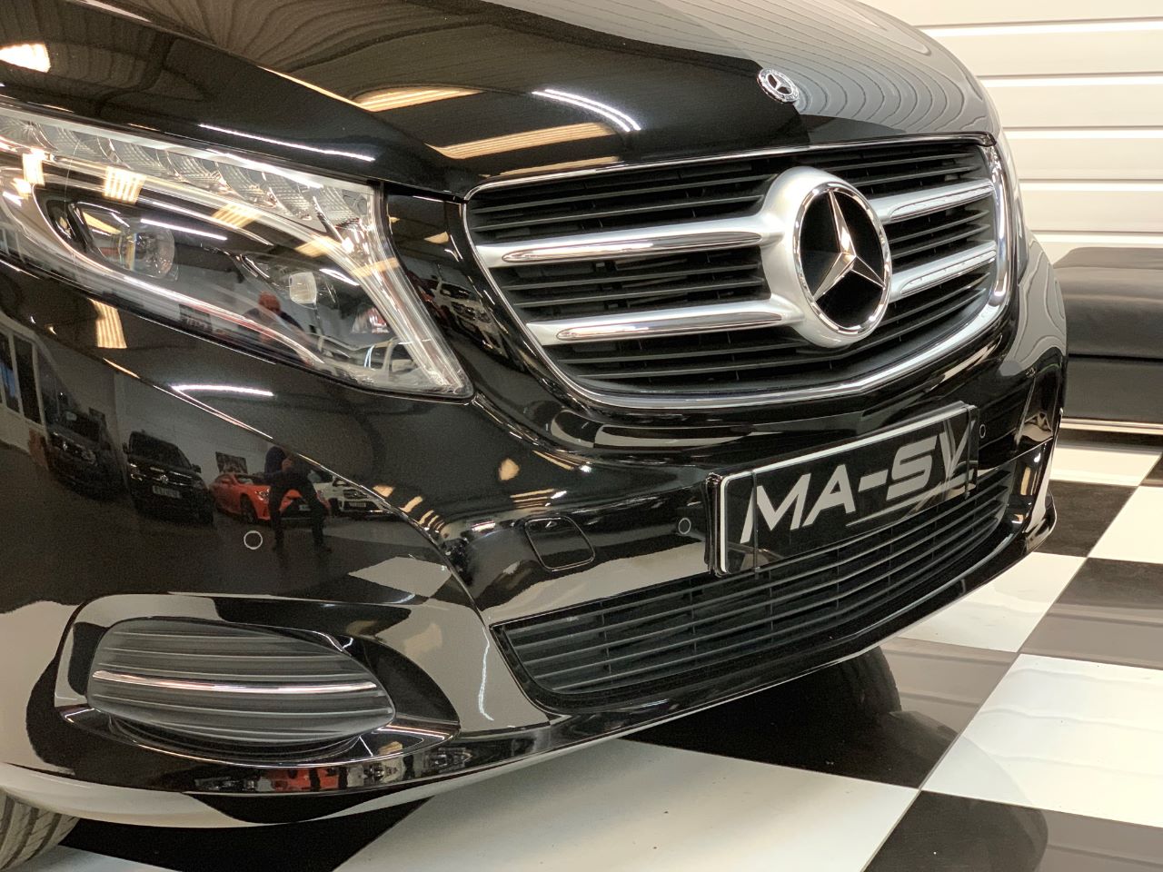 Mercedes-Benz V Class 2.1 V250 CDi Sport Auto Extra Long MPV Diesel Black