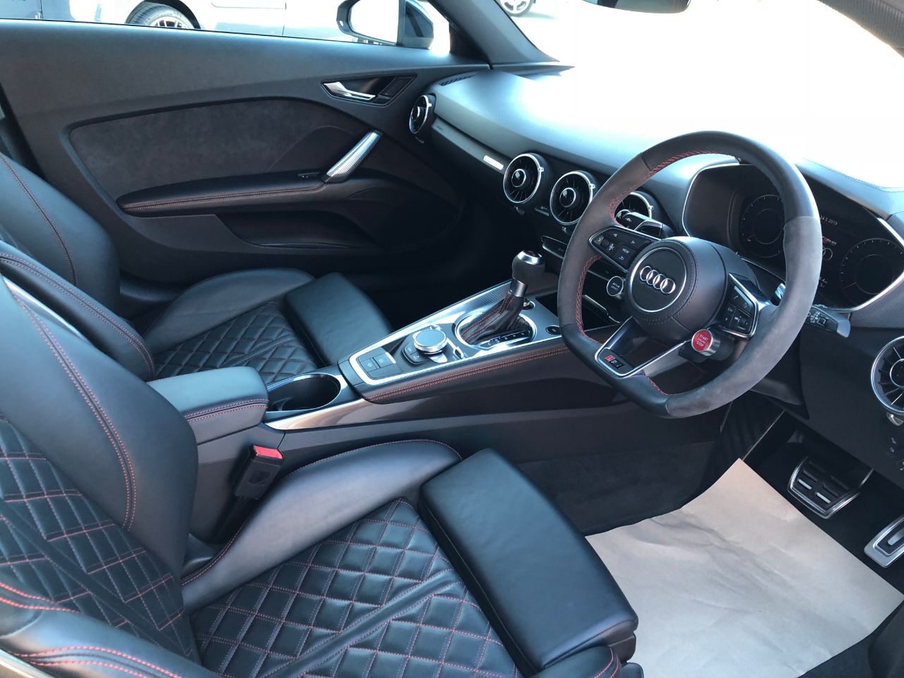 Audi TT TTRS 2.5 TFSi Quattro S-Tronic Automatic 400BHP Coupe Petrol Daytona Grey Pearl