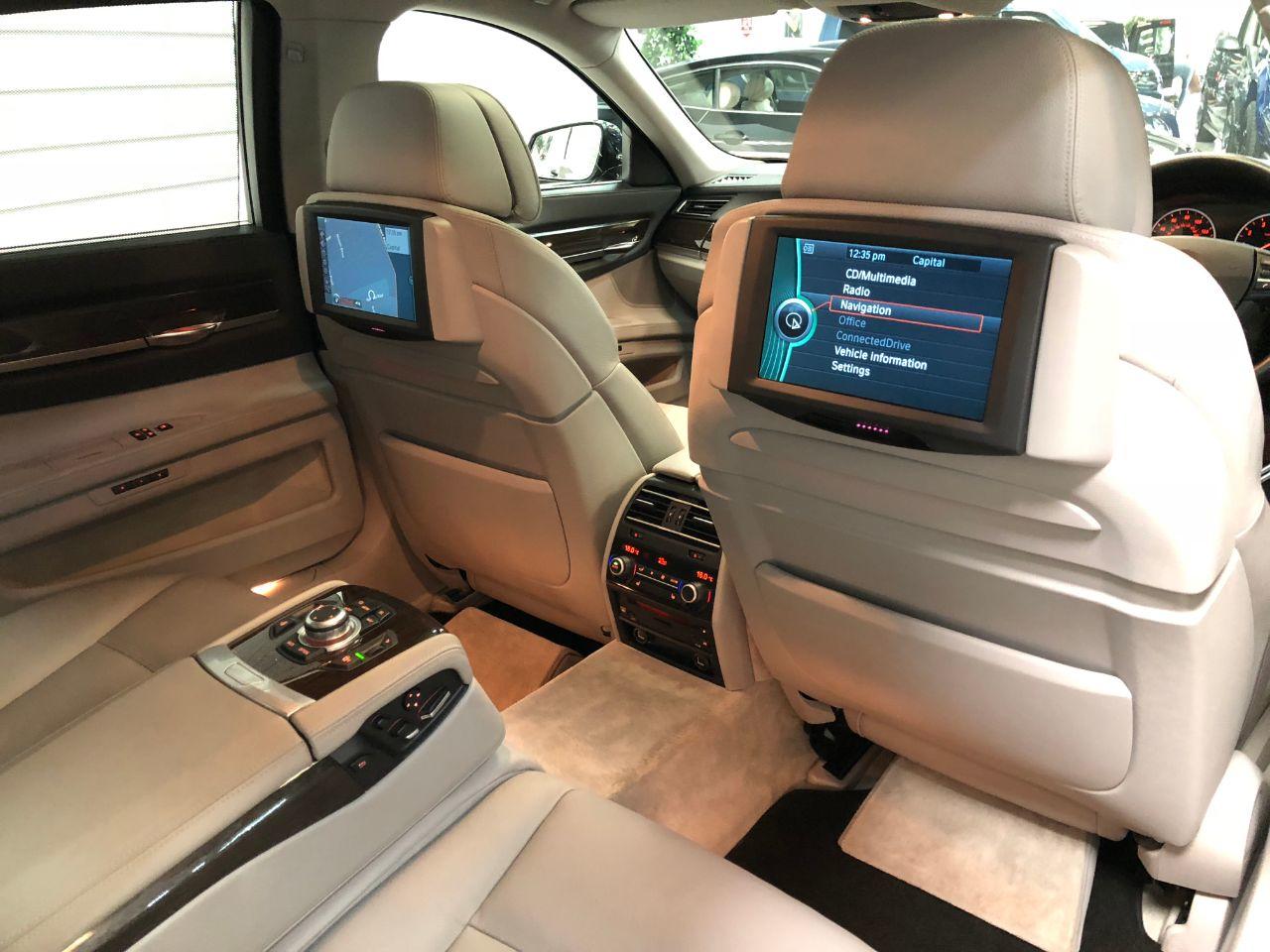 BMW 7 Series 3.0 740Li 4dr Auto £10,300 Of Options Saloon Petrol Sapphire Black Metallic