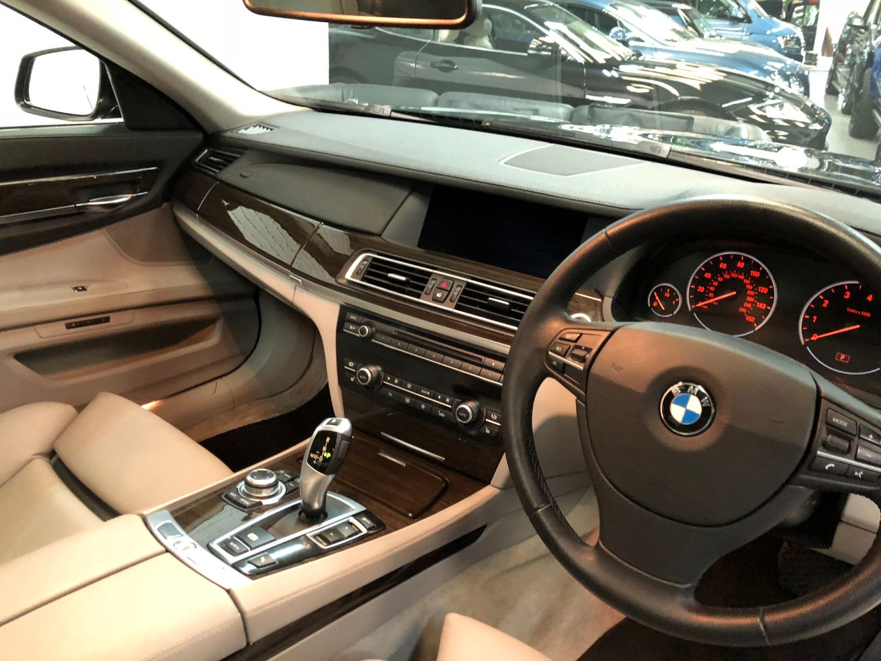 BMW 7 Series 3.0 740Li 4dr Auto £10,300 Of Options Saloon Petrol Sapphire Black Metallic