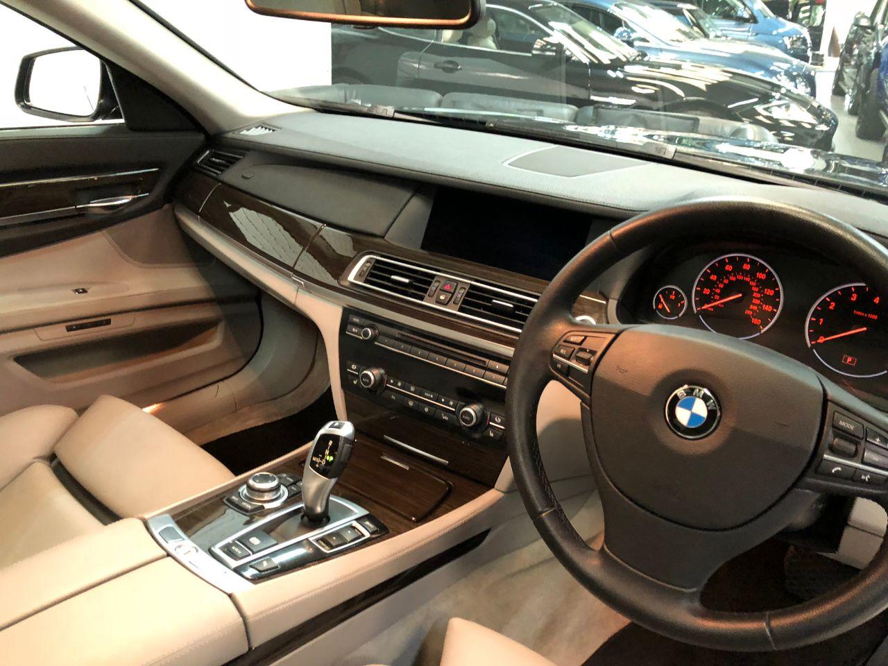 BMW 7 Series 3.0 740Li 4dr Auto £10,300 Of Options Saloon Petrol Sapphire Black Metallic