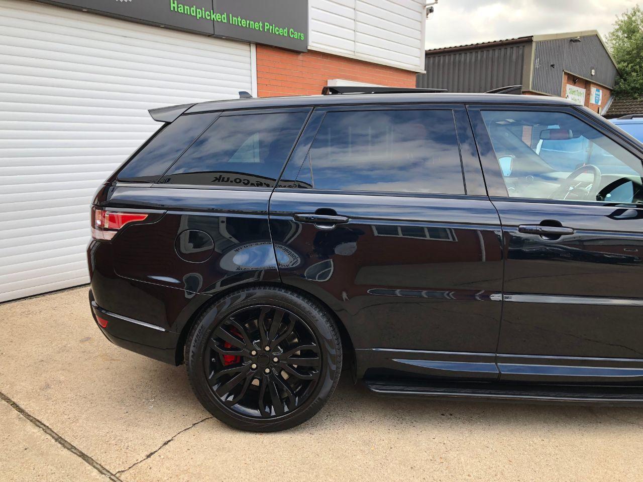 Land Rover Range Rover Sport 3.0 SDV6 HSE Dynamic 7 Seater 306BHP Automatic Estate Diesel Marina Black Blue Metallic