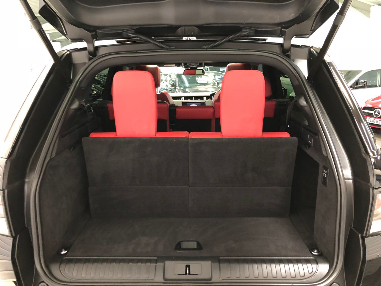 Land Rover Range Rover Sport 3.0 SDV6 HSE Dynamic 7 Seater 306BHP Automatic Estate Diesel Marina Black Blue Metallic