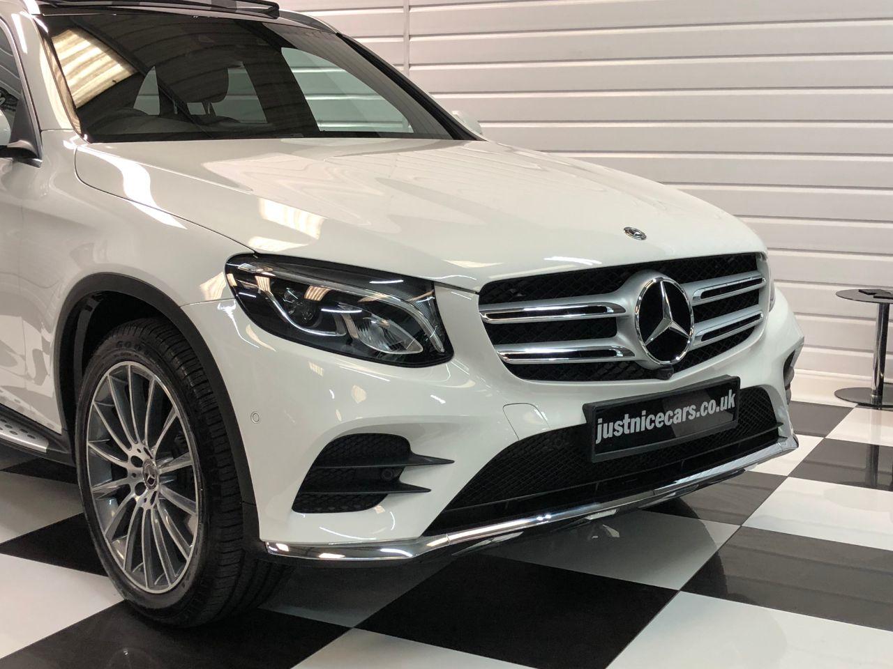 Mercedes-Benz GLC 2.1 GLC 250d 4Matic AMG Line Premium 5dr 9G-Tronic Estate Diesel White