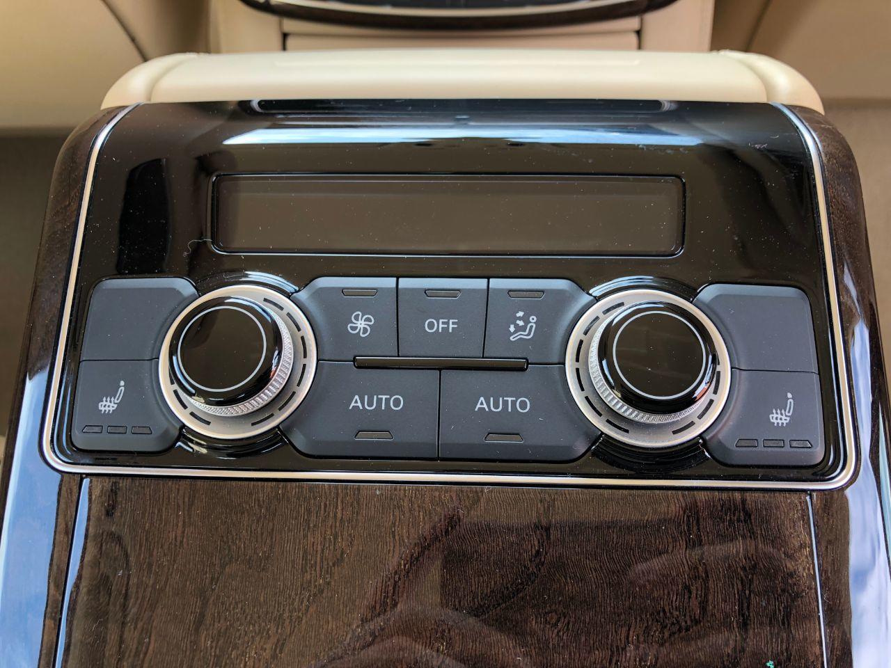 Audi A8 4.2 V8 FSi Quattro SE 4dr Tip Automatic Saloon Petrol Havanna Black Brown Metallic