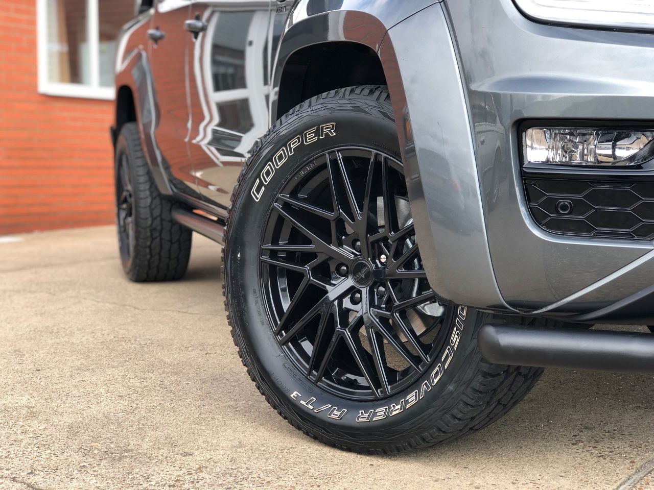 Volkswagen Amarok GTS PACK D/Cab Pick Up Highline 3.0 V6 TDI 258 BMT 4M Auto Pick Up Diesel Indium Grey