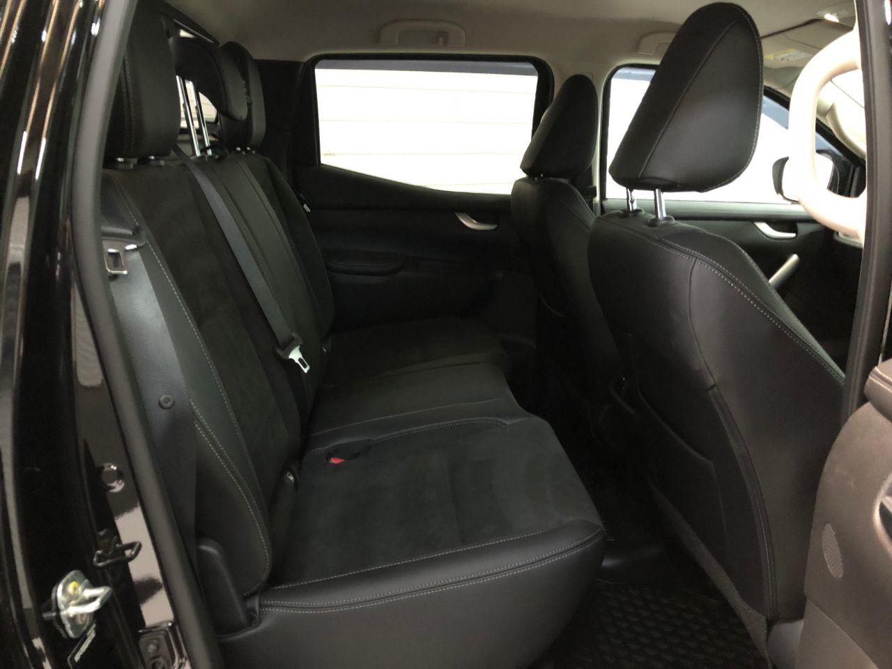 Mercedes-benz X Class X350 3.0 V6 4Matic Power Automatic Double Cab Pick Up Diesel Kabana Black