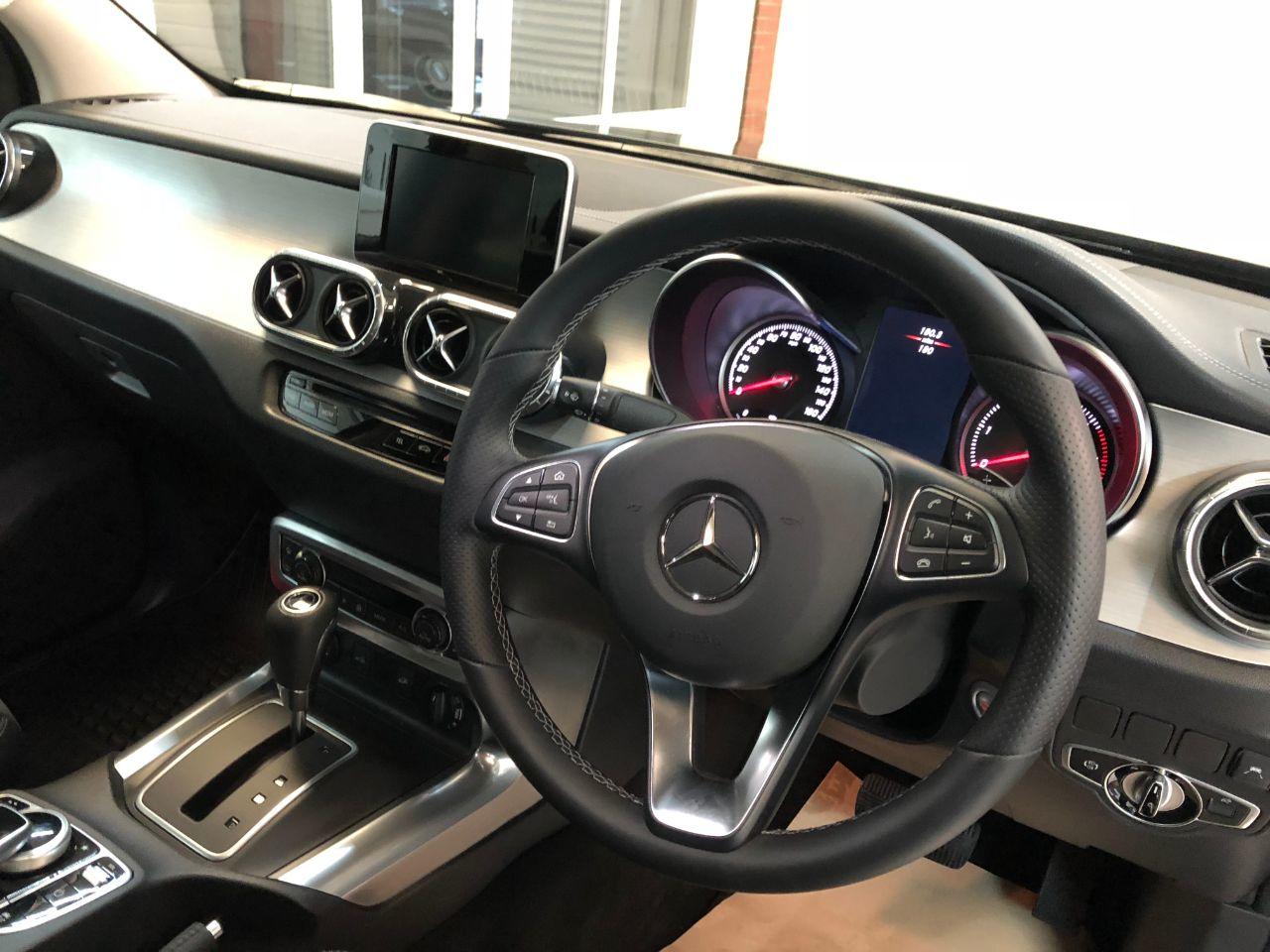 Mercedes-benz X Class X350 3.0 V6 4Matic Power Automatic Double Cab Pick Up Diesel Kabana Black