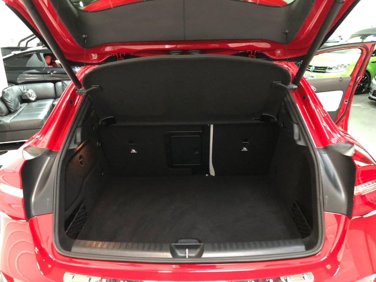 Mercedes-Benz GLA Class 2.1 GLA200d Sport 5dr Premium Plus Automatic Estate Diesel Jupiter Red