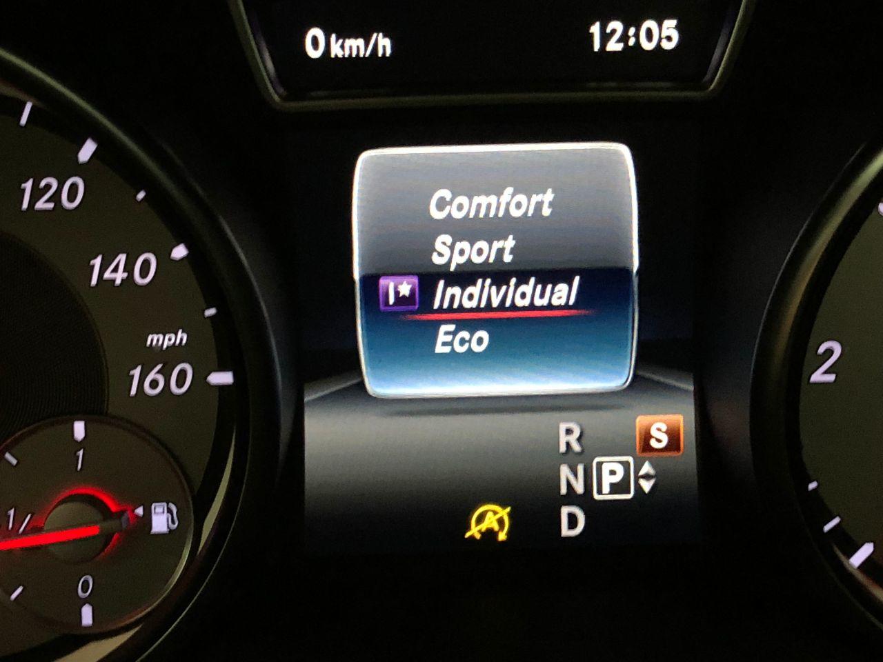Mercedes-Benz GLA Class 2.1 GLA200d Sport 5dr Premium Plus Automatic Estate Diesel Jupiter Red