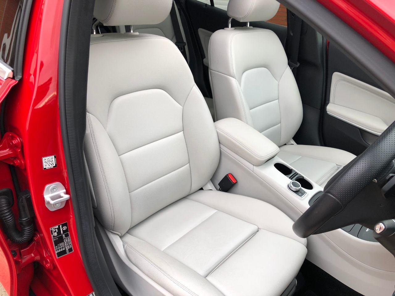 Mercedes-Benz GLA Class 2.1 GLA200d Sport 5dr Premium Plus Automatic Estate Diesel Jupiter Red