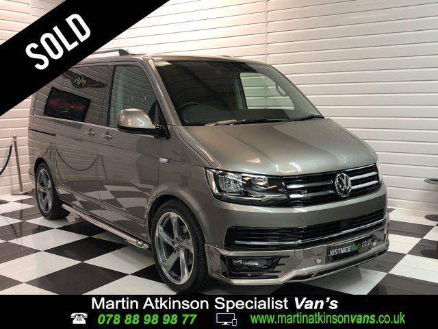 Volkswagen Caravelle 2.0 TDI 150ps Executive DSG SWB Minibus Diesel Mojave Beige