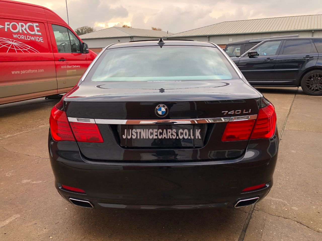 BMW 7 Series 3.0 740Li 4dr Auto £10,300 Of Options Saloon Petrol Sapphire Black Metallic
