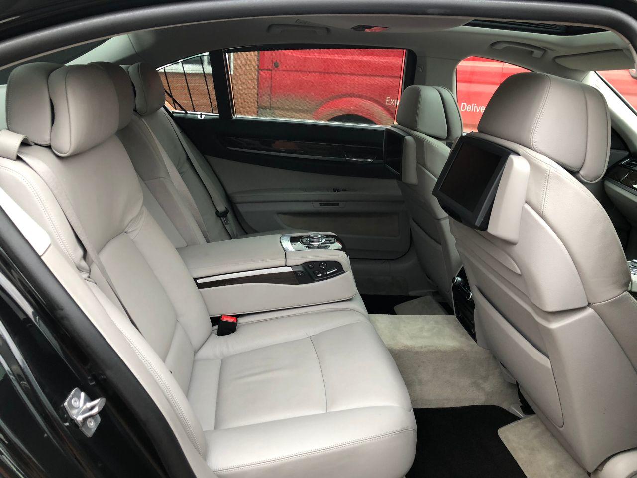 BMW 7 Series 3.0 740Li 4dr Auto £10,300 Of Options Saloon Petrol Sapphire Black Metallic