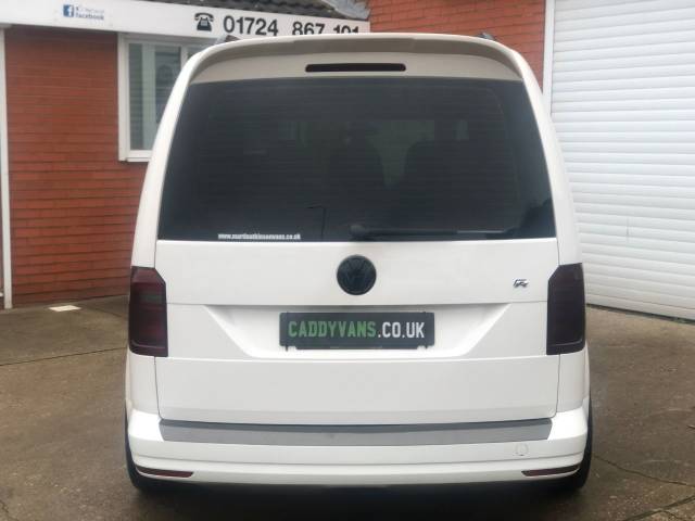 2017 Volkswagen Caddy Life 5 Seat Kombi Life 2.0 TDI 5dr R Styling Pack