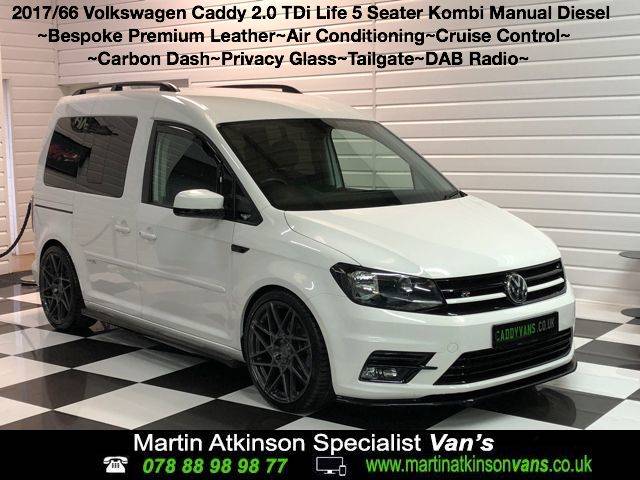 2017 Volkswagen Caddy Life 5 Seat Kombi Life 2.0 TDI 5dr R Styling Pack