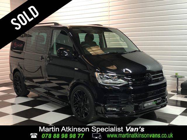 Volkswagen Transporter 2.0 BiTDI 204 Highline Kombi DSG SWB R Edition Combi Van Diesel Black