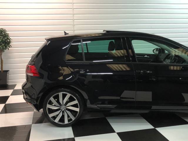 2017 Volkswagen Golf 2.0 TDi GT Edition 5dr 150BHP Manual