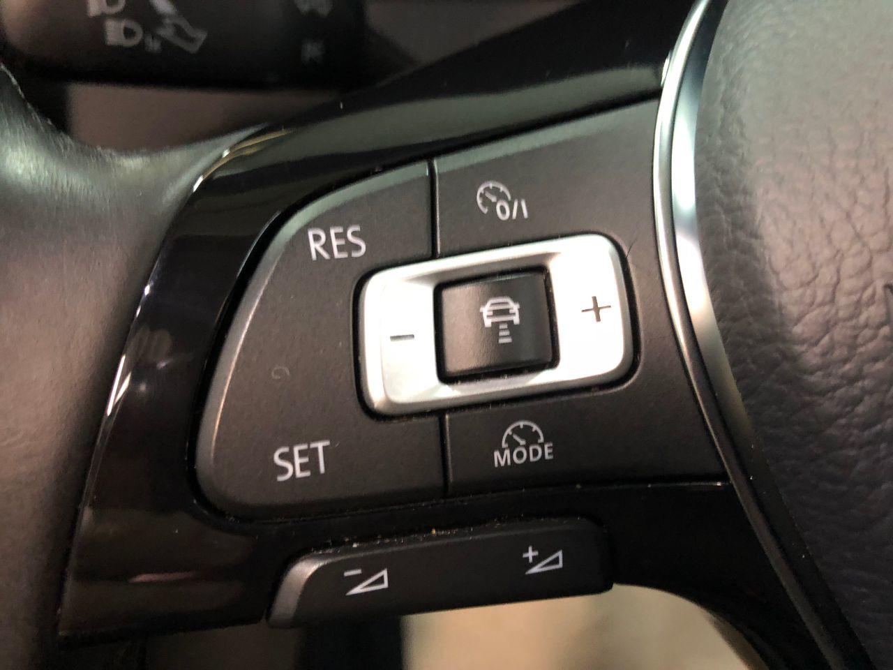 Volkswagen Golf 2.0 TDi GT Edition 5dr 150BHP Manual Hatchback Diesel Deep Black Pearl