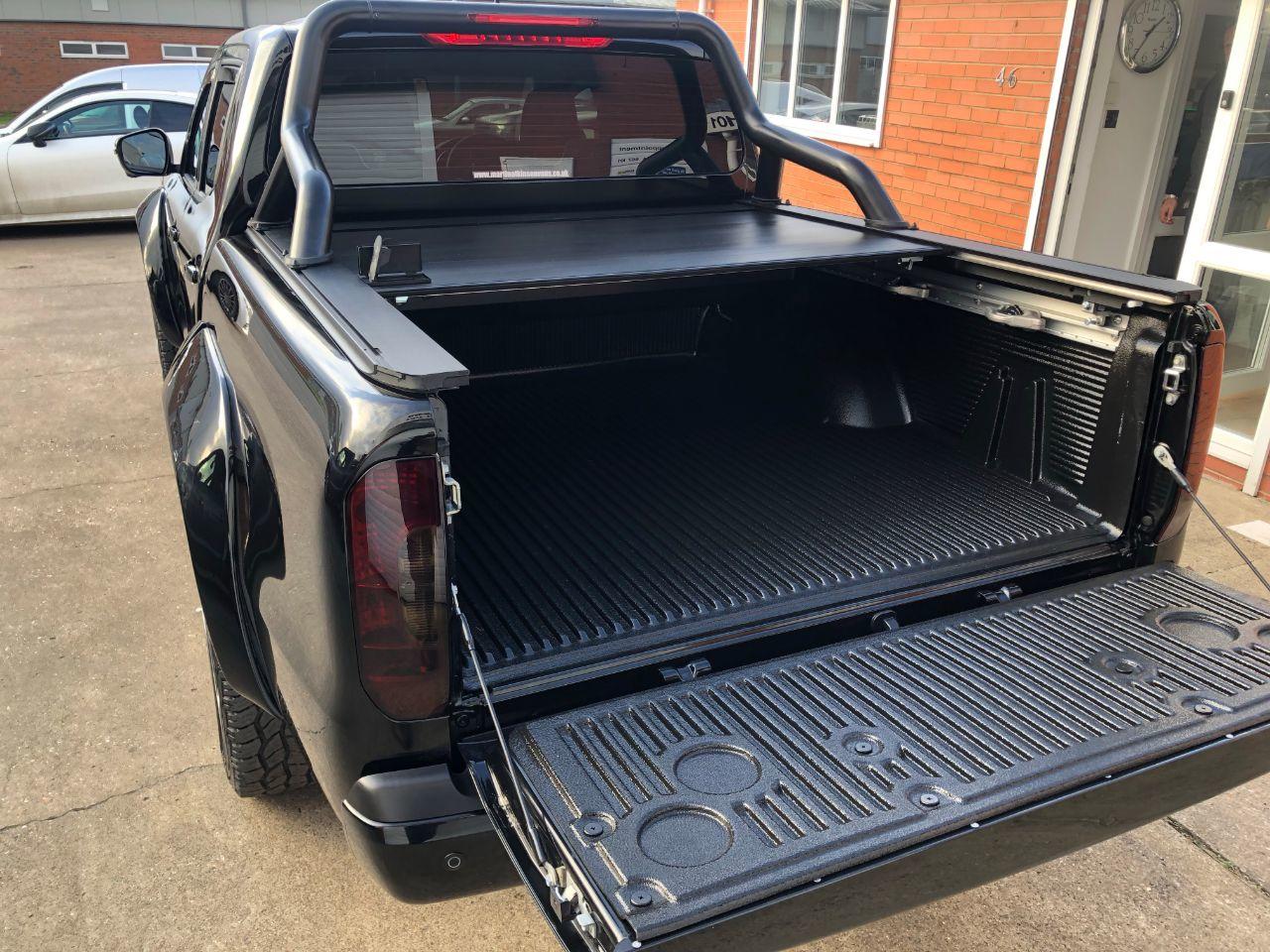 Mercedes-benz X Class 2.3 250d 4Matic Double Cab Pickup Auto MA-SV WIDEBODY Pick Up Diesel Kabana Black