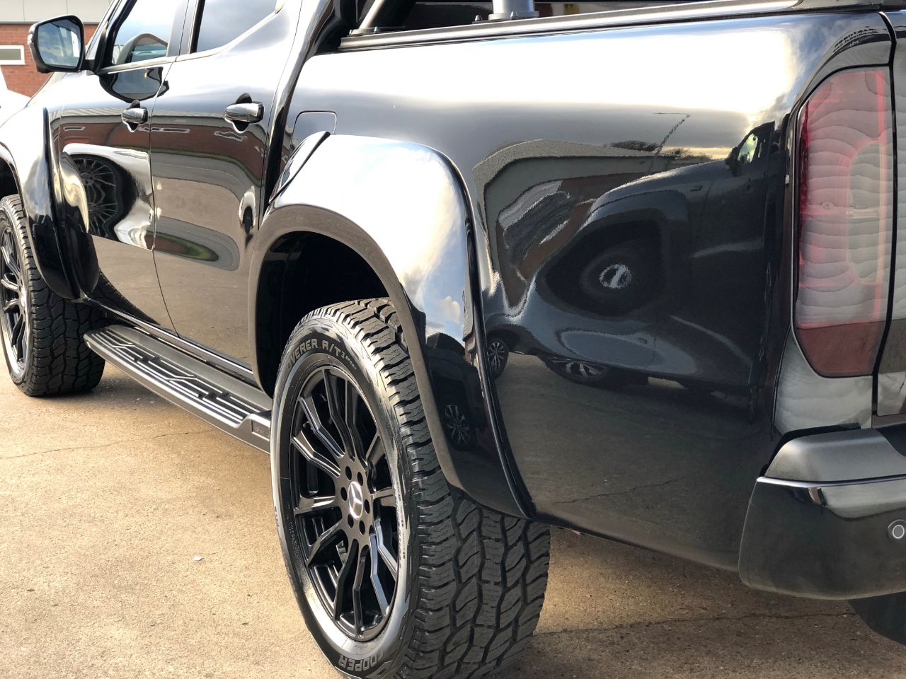 Mercedes-benz X Class 2.3 250d 4Matic Double Cab Pickup Auto MA-SV WIDEBODY Pick Up Diesel Kabana Black